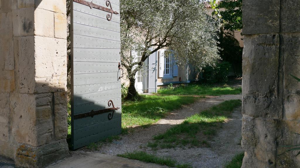 La Maison D'En Face Villa Saint-Affrique-les-Montagnes Oda fotoğraf